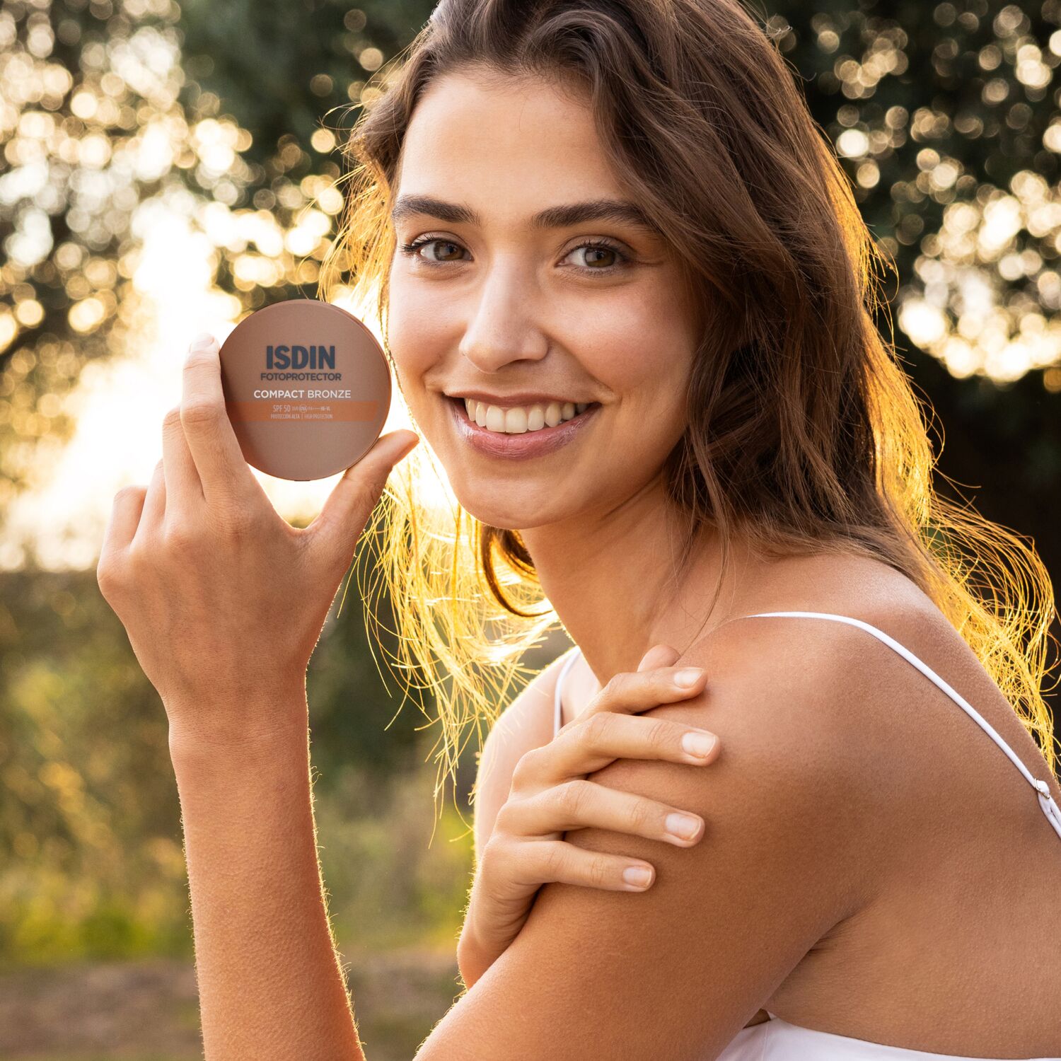 FOTOPROTECTOR COMPACT SPF50 (PROTECTOR SOLAR EN MAQUILLAJE COMPACTO)